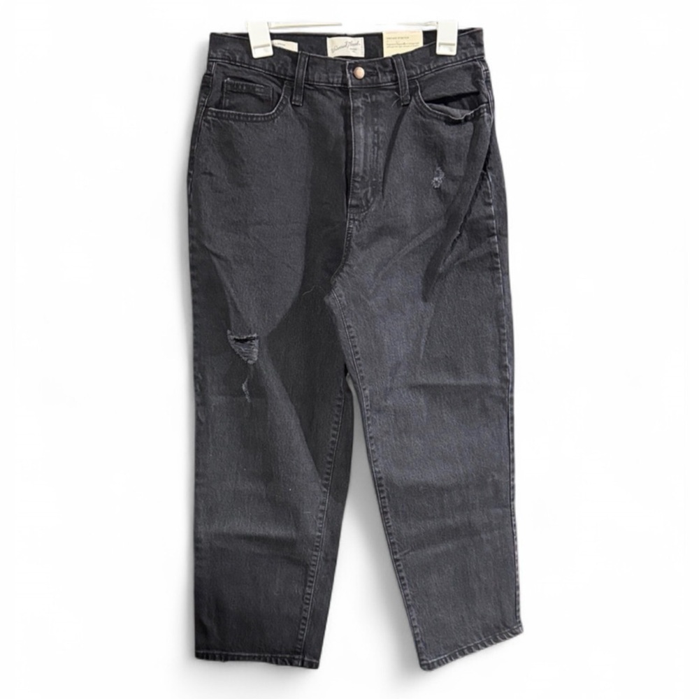 Size 10S Universal Thread Women’s Distressed Jeans